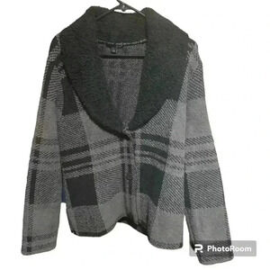 Barefoot Dreams Cozy-chic Plaid Shearing Cardigan Black Plaid large